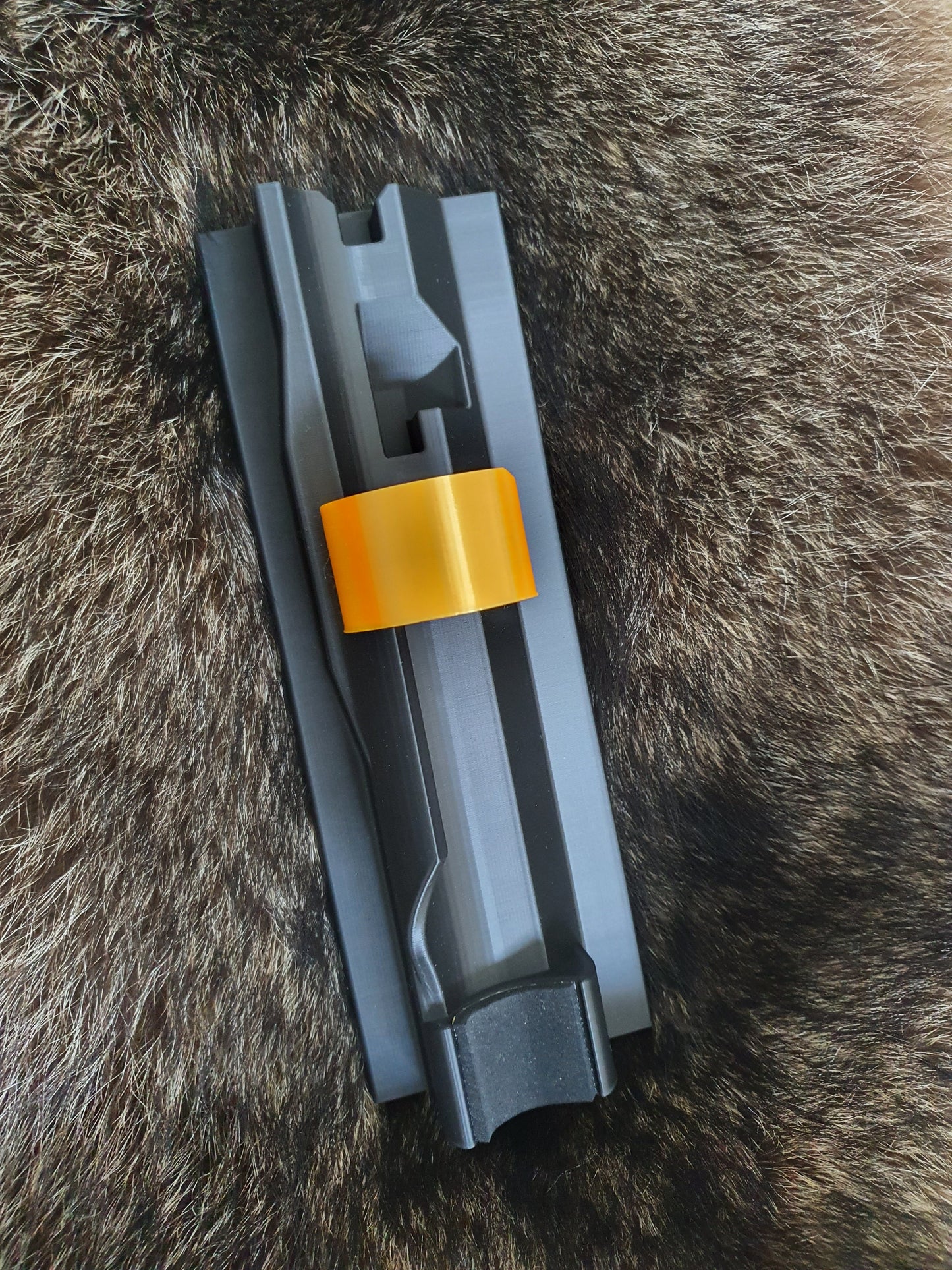 Wechsellaufhalterung -hängend- für Blaser R8, R93, Jaekele J1, Mauser M03