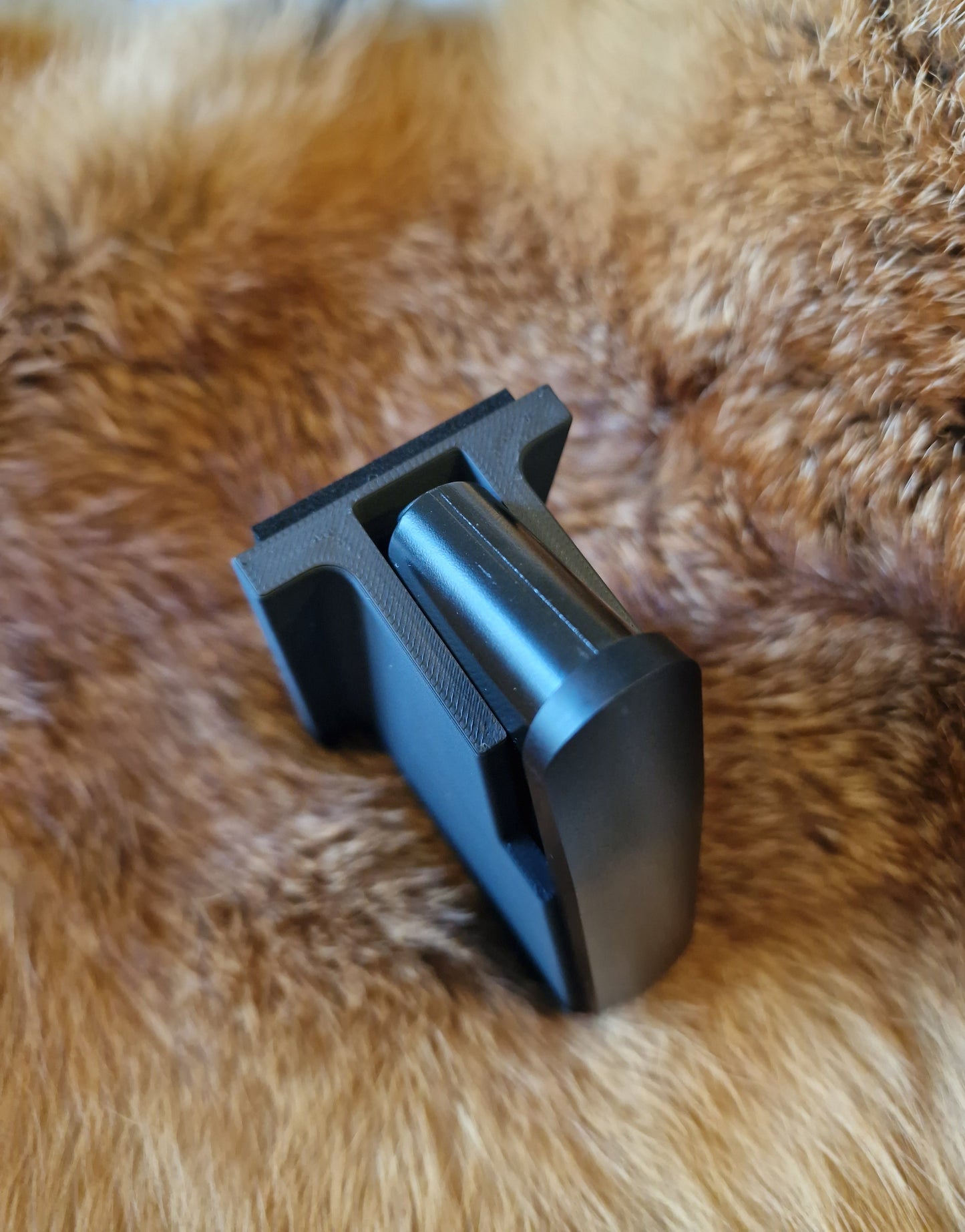 Abzugs- / Magazinhalterung für Blaser R8 / Mauser & Sauer S 100 S101 S404 S505 / M25