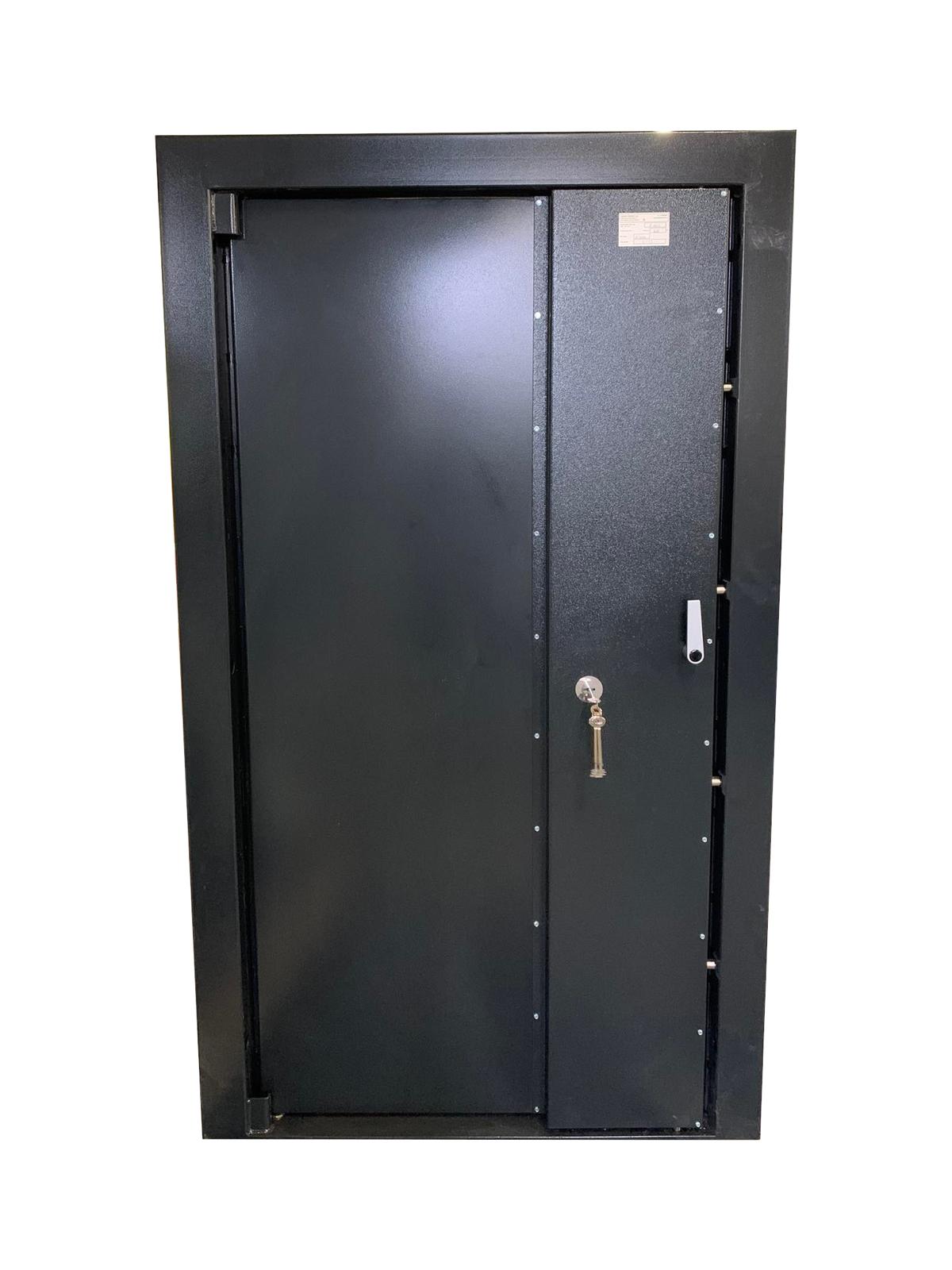 SOFORT: Waffenraumtür Klasse 1, RAM 2200x1240x100mm, Elektronik, 2x Notöffnung, DIN rechts, in den Raum
