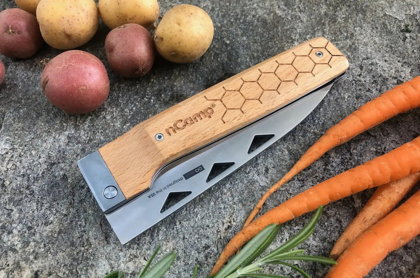 nCamp Premium Kochmesser (9cr18Mov Klinge/Buchengriff) mit Nylontasche