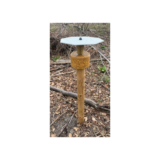 Wildlutscher Befestigungsset Pfahlanbringung für Lecksteine